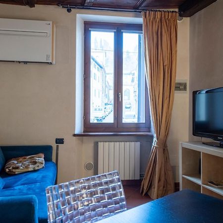 Ai Piedi Del Castello / 4Pl / Apt. Full เวโรนา ภายนอก รูปภาพ